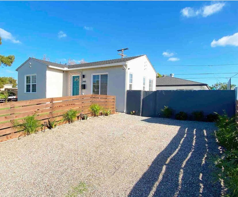 Crown Point Home W/ Cowboy Pool 2 Blocks To Bay Сан Диего Екстериор снимка